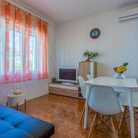 Apartment Tea By Interhome *