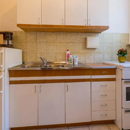 Tea Apartment